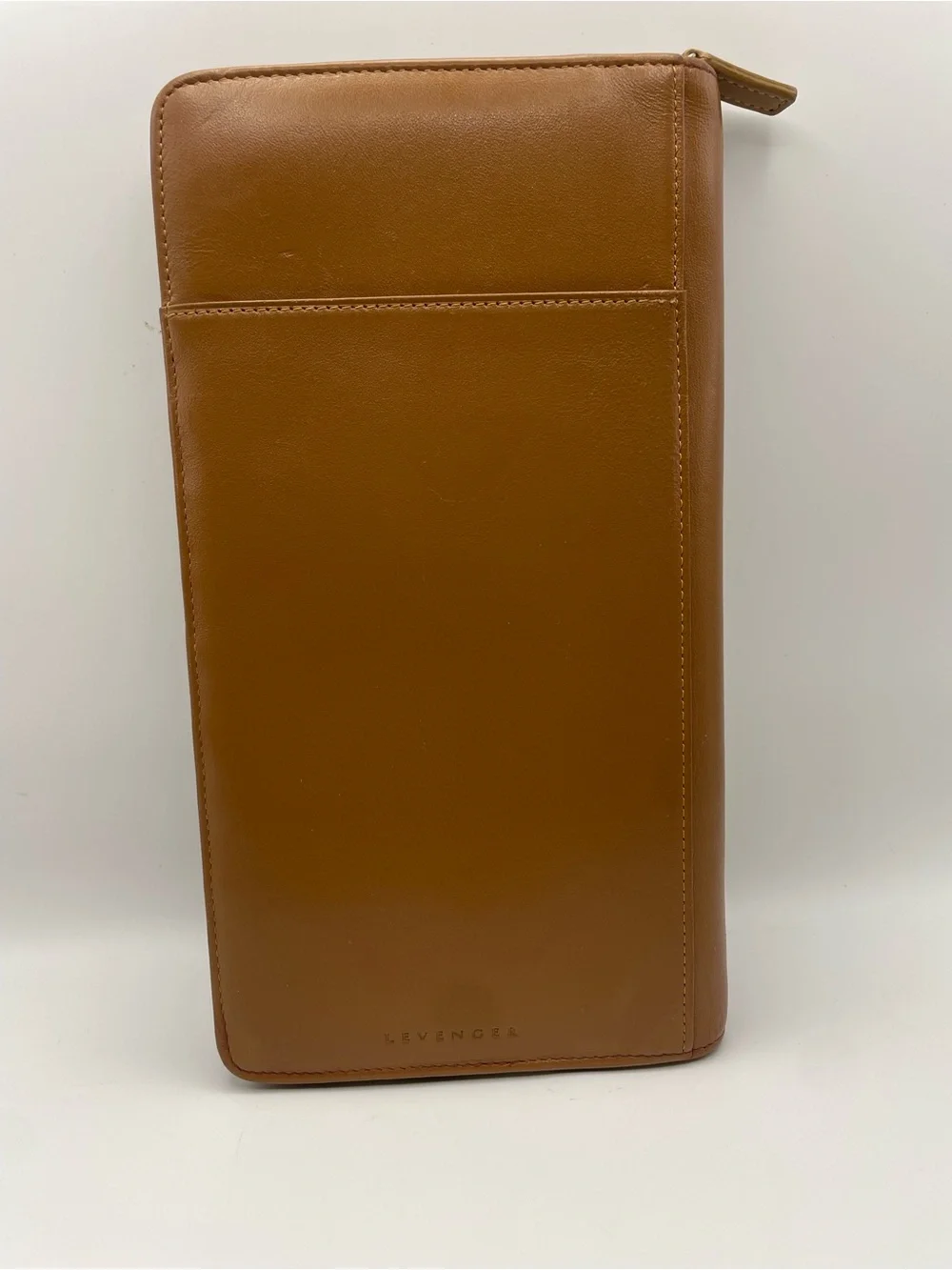 Levenger Fine Leather Travel Wallet Organizer Zip-Around